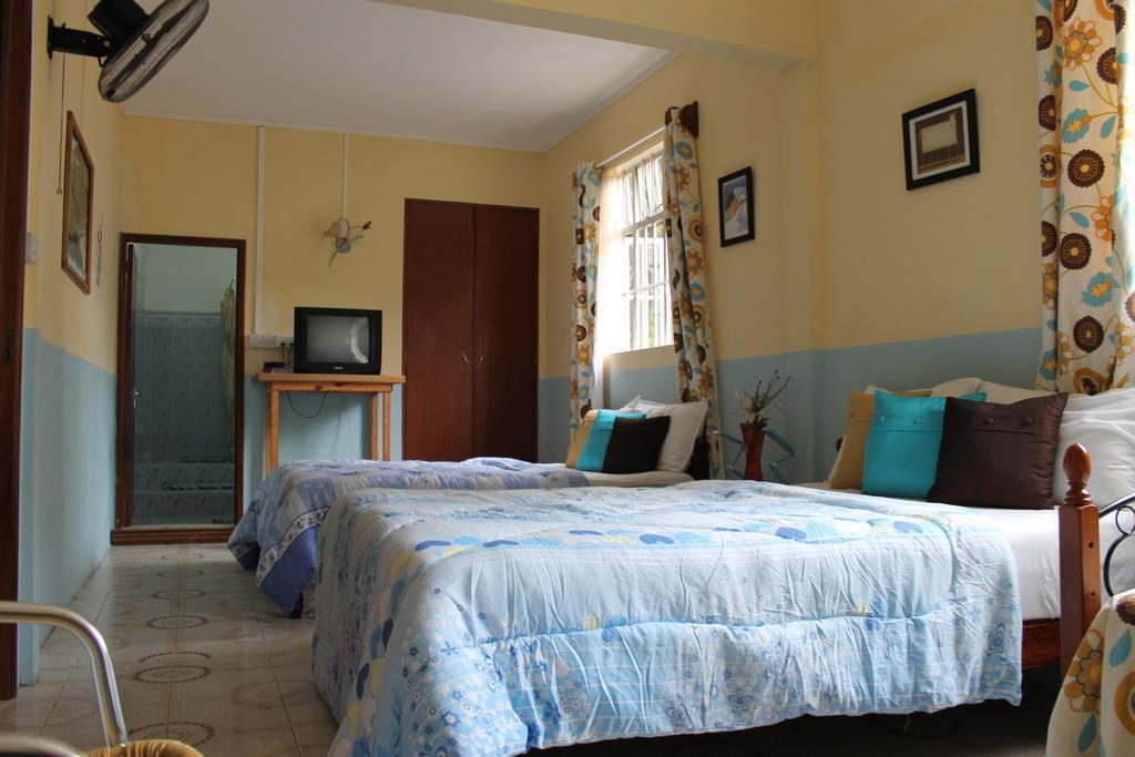 Villa Le Chapo Port Mathurin Chambre photo