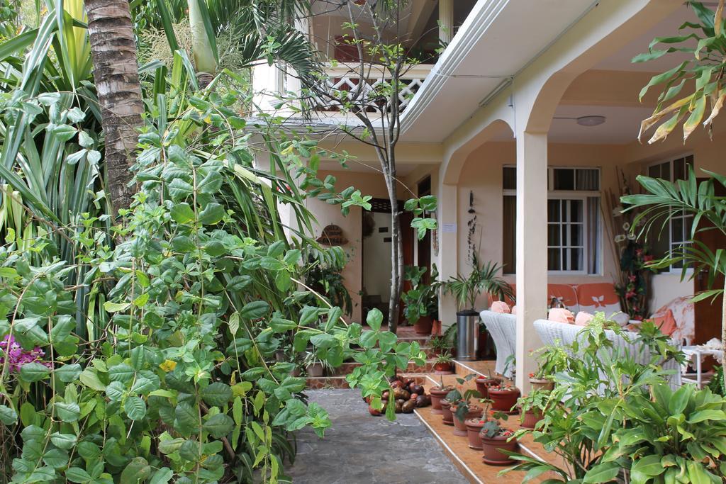 Villa Le Chapo Port Mathurin Extérieur photo