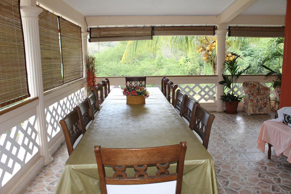 Villa Le Chapo Port Mathurin Extérieur photo